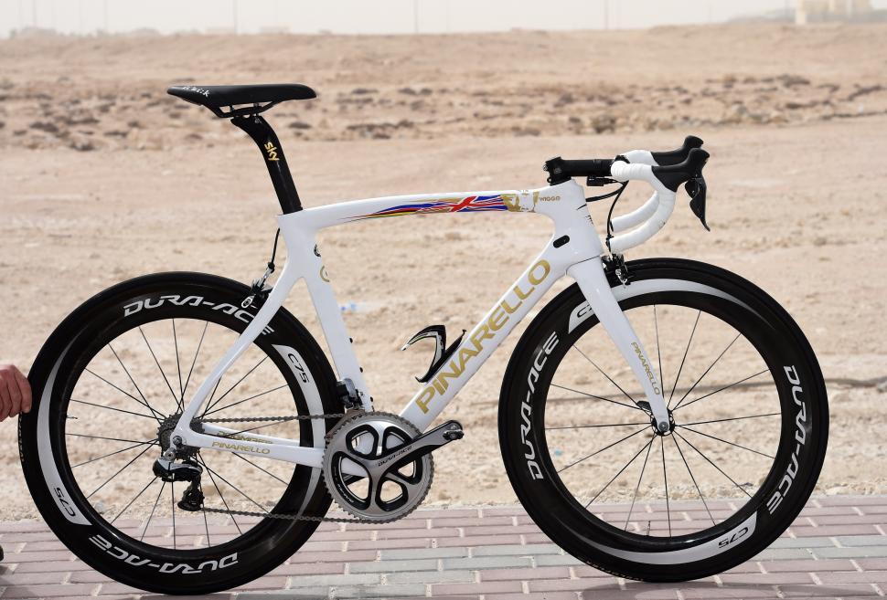 Pinarello 2025 dogma wiggins